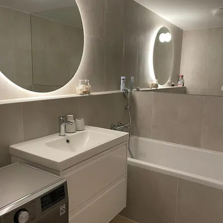 Apartmán Eurovea Tower - Unikat Na Dunaji *