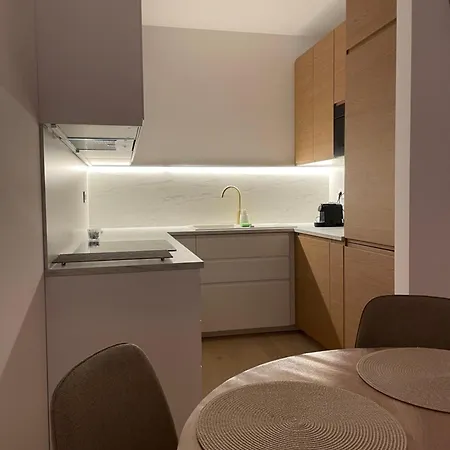 Eurovea Tower - Unikat Na Dunaji Bratislava