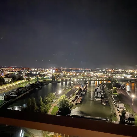 Eurovea Tower - Unikát Na Dunaji Bratislava