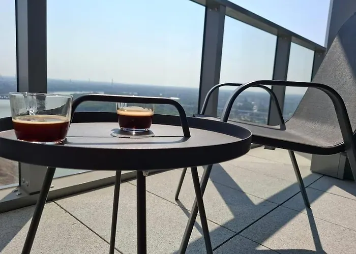 Eurovea Tower - Unikat Na Dunaji شقة