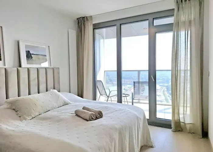 Eurovea Tower - Unikat Na Dunaji *