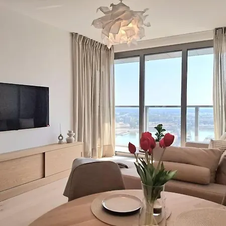 Eurovea Tower - Unikat Na Dunaji